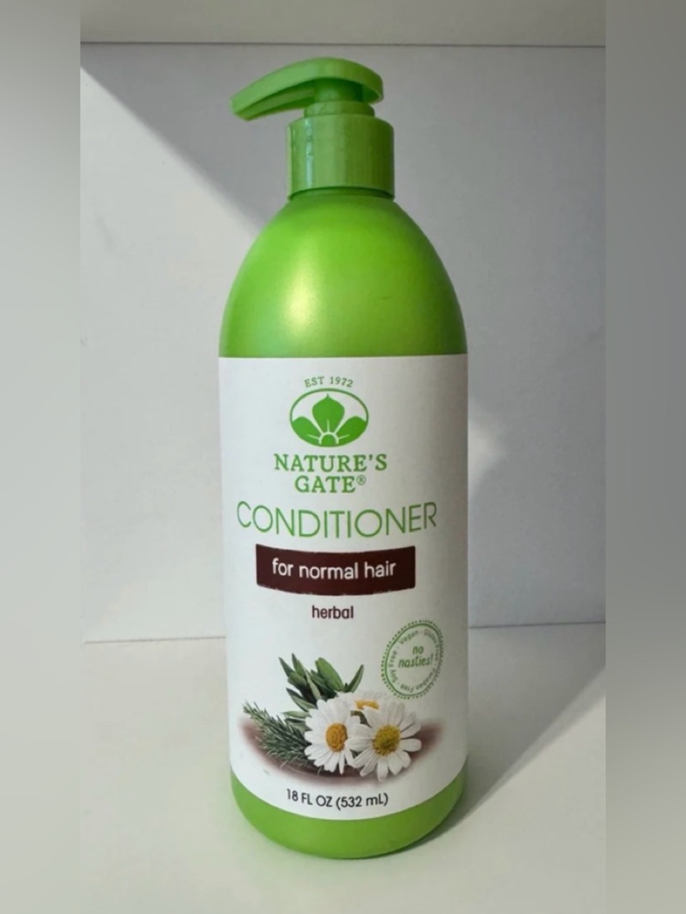 Nature's Gate Herbal Conditioner for normal hair ( discontinued) 18 FL OZ